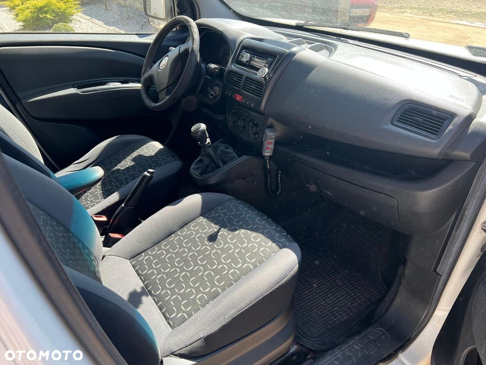 Fiat DOBLO AMBULANA KARETKA WAS - 9