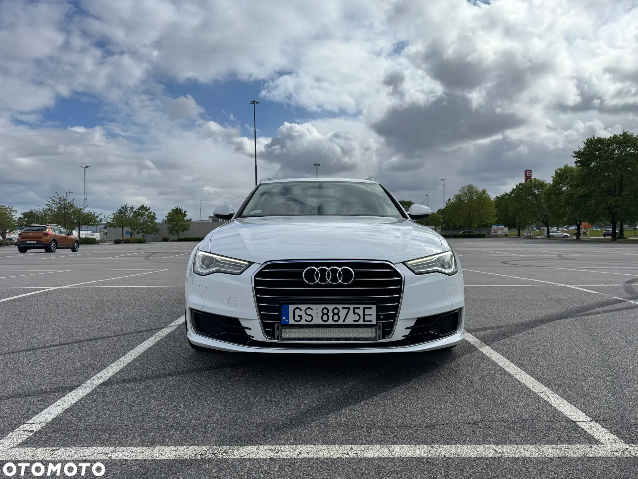 Audi A6 Avant 2.0 TDI Ultra DPF S tronic - 2