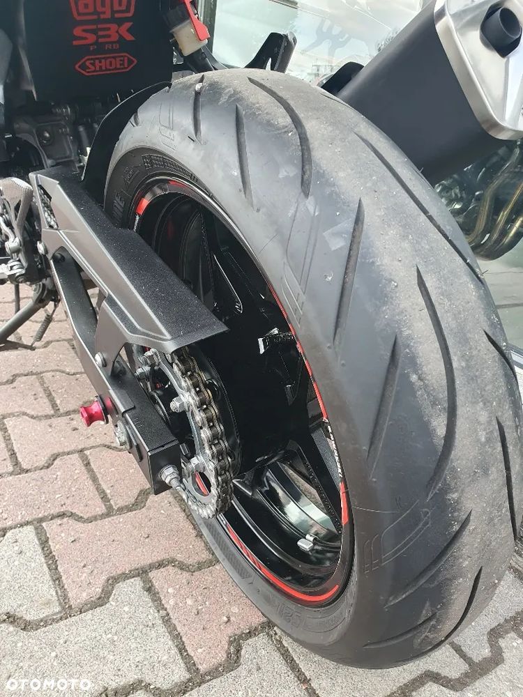 Kawasaki Ninja 400 - 32