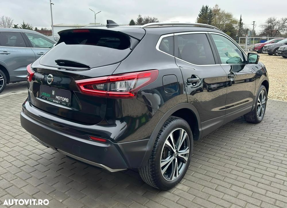 Nissan Qashqai 1.6 DCI Start/Stop Tekna - 2