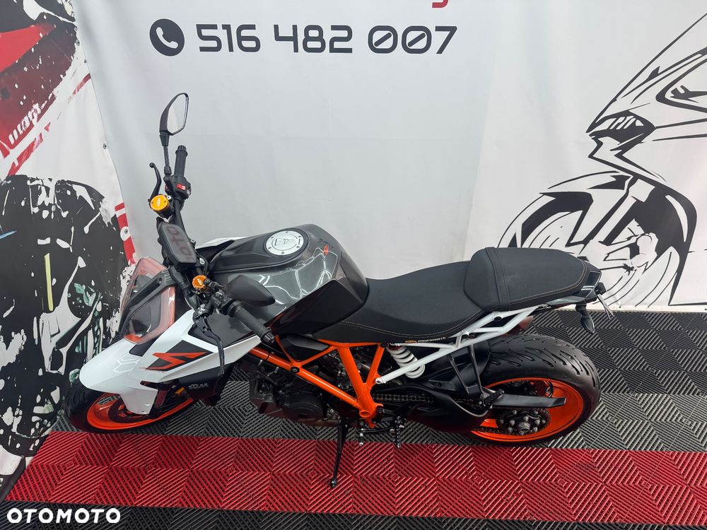 KTM Super Duke - 9