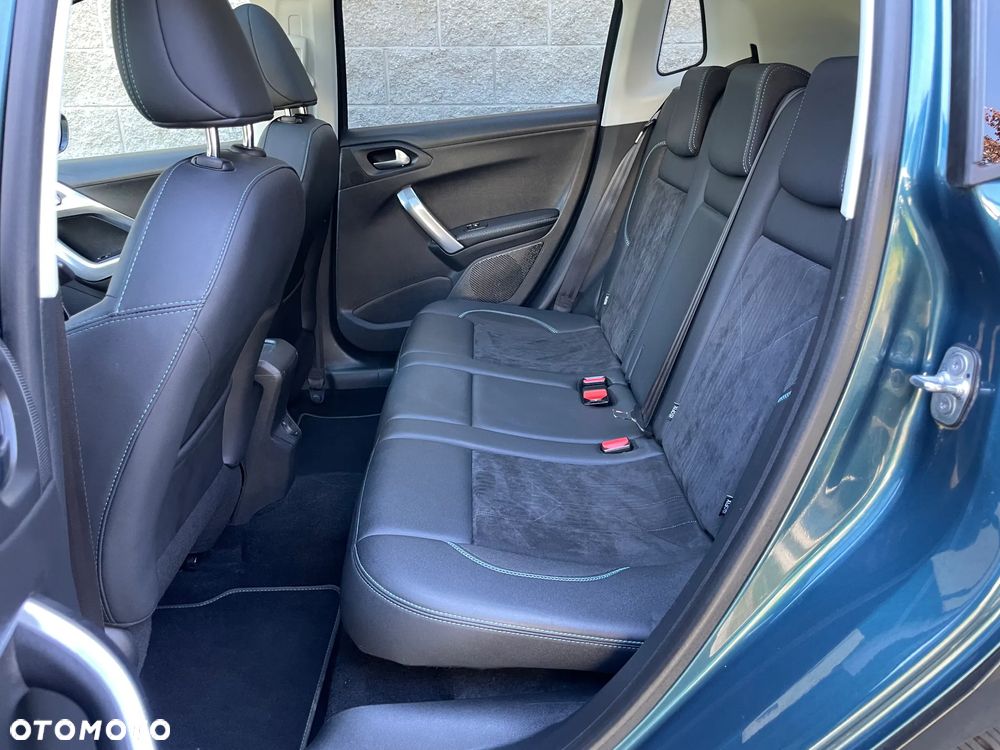 Peugeot 2008 PureTech 130 Allure - 11