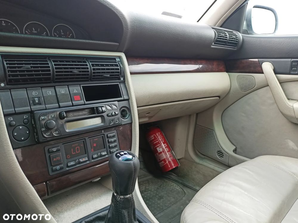 Audi A6 Avant 1.8 - 11