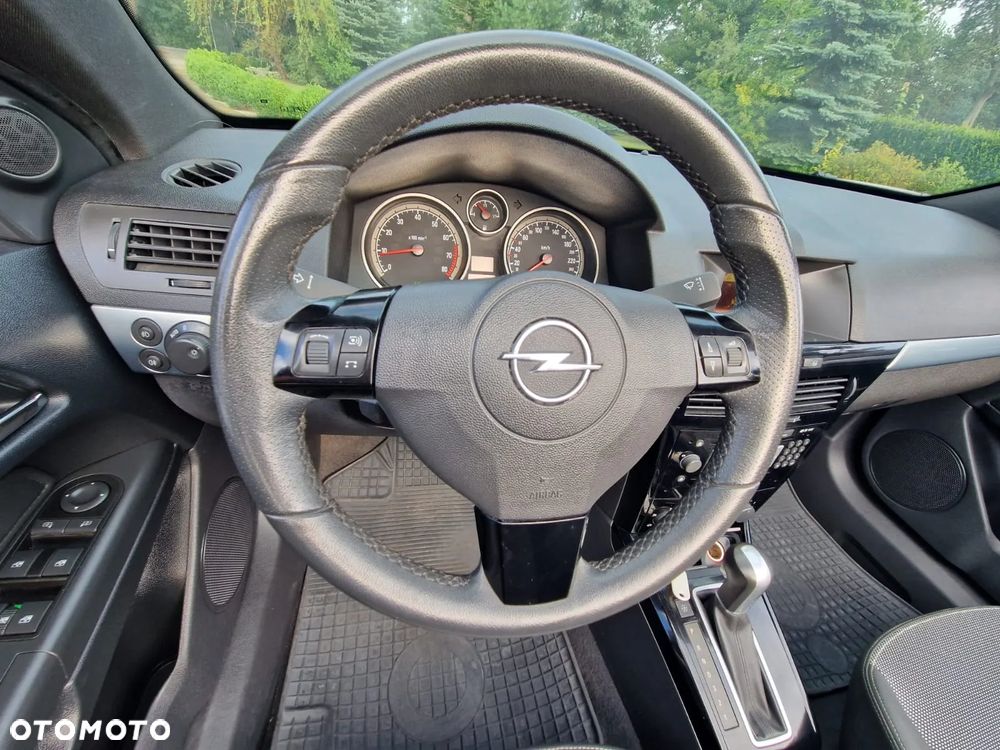 Opel Astra - 22