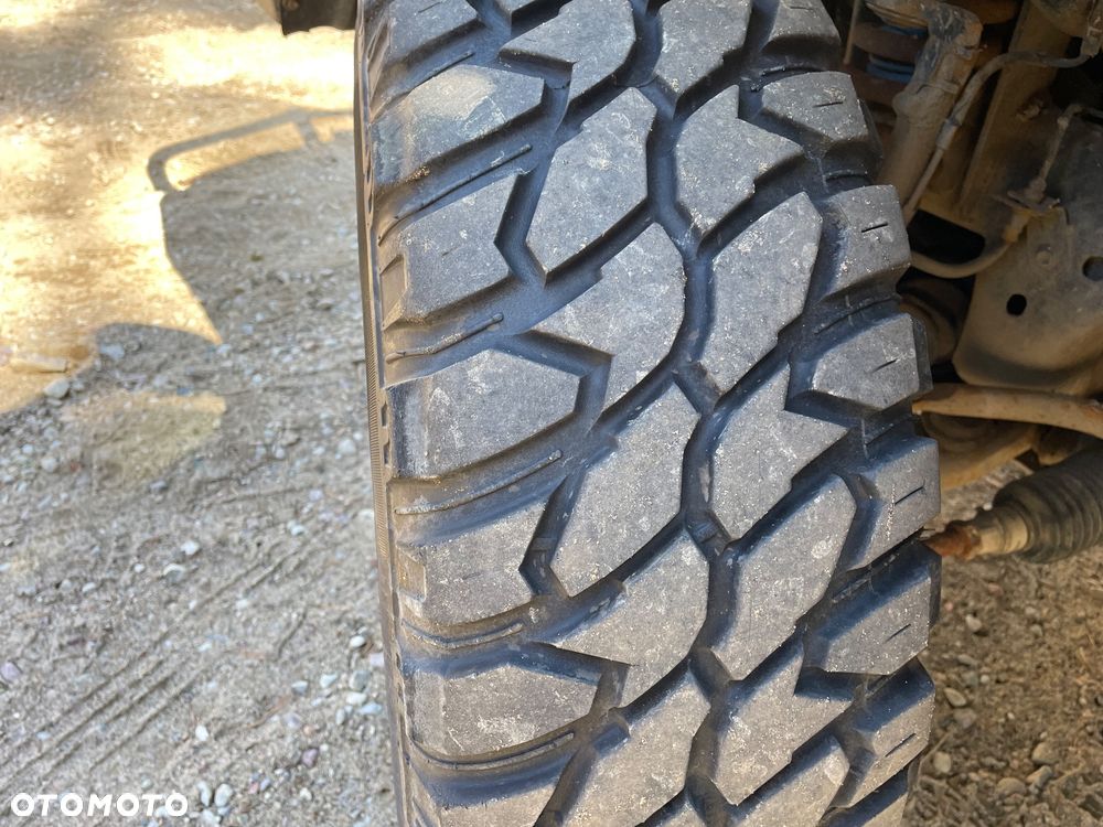 Toyota Land Cruiser - 7