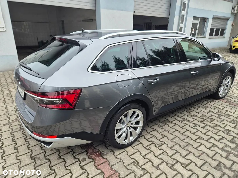 Skoda Superb 2.0 TSI 4x4 Scout DSG - 7