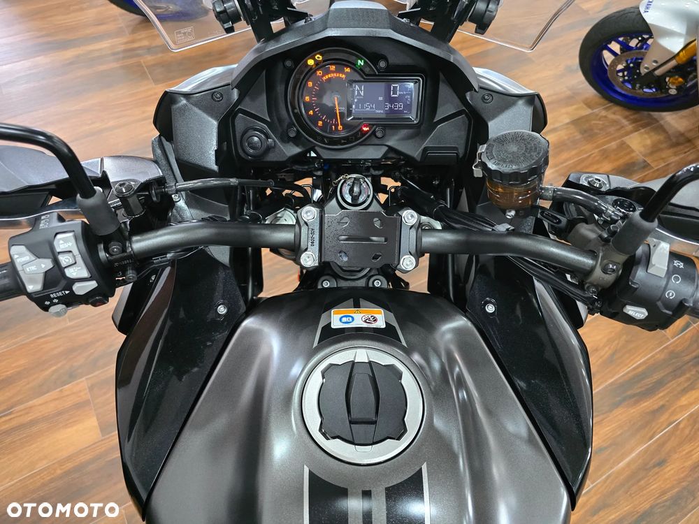 Kawasaki Versys 1000 - 25