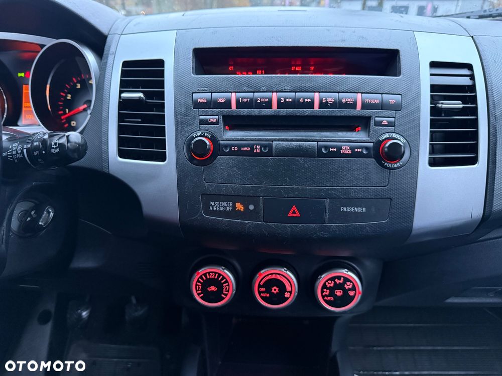 Mitsubishi Outlander 2.4 2WD - 15