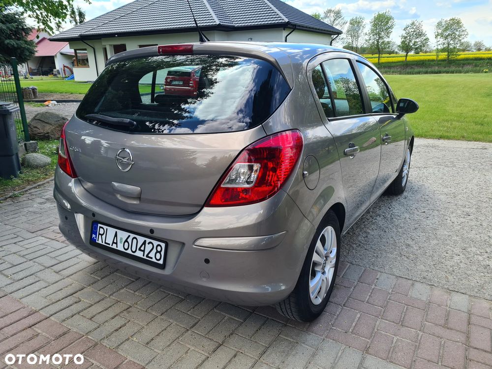 Opel Corsa - 7