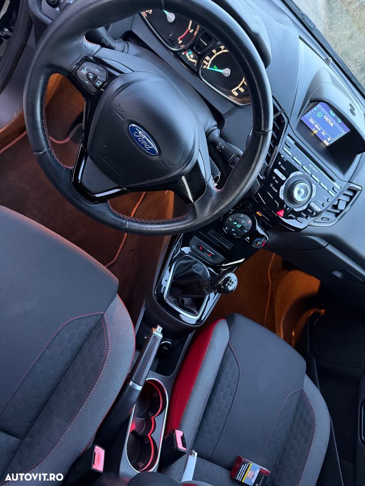 Ford Fiesta - 28