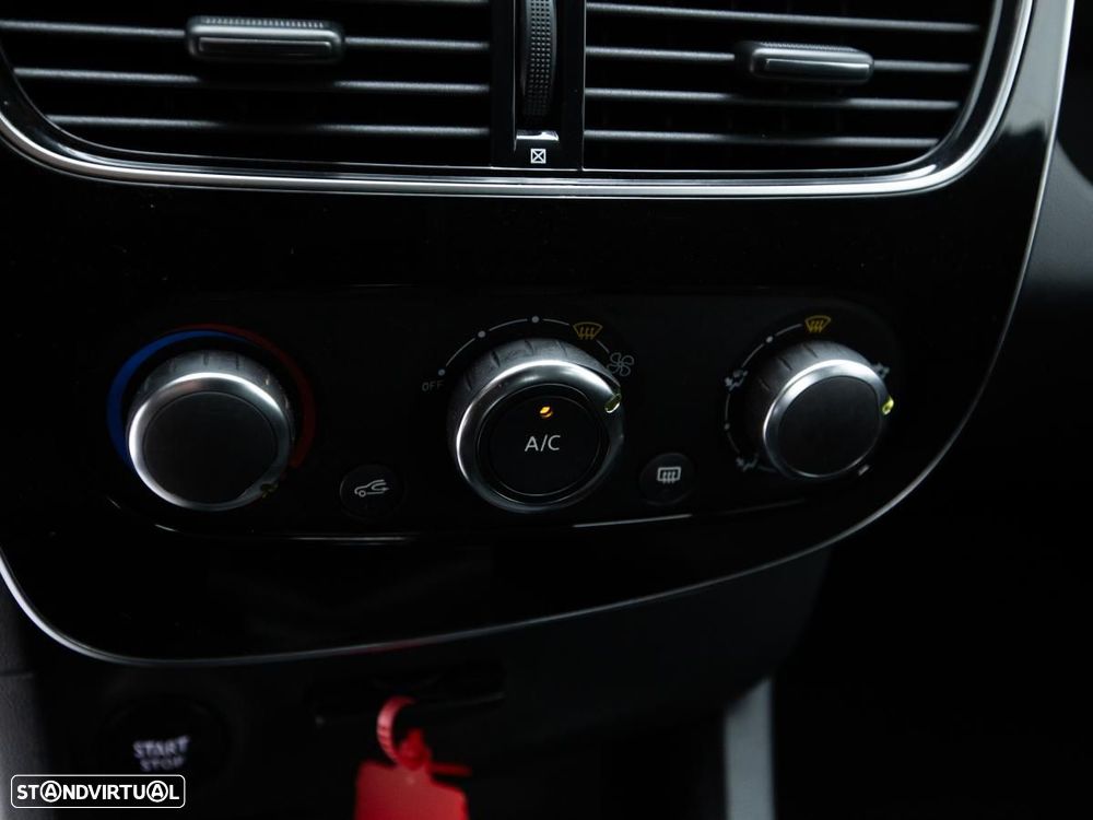 Renault Clio 1.5 dCi Zen - 13