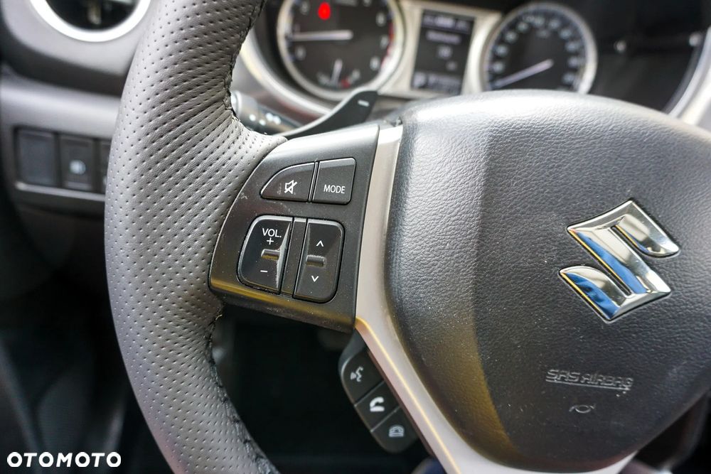Suzuki Vitara 1.6 (4x4) Allgrip Automatik Comfort+ - 31