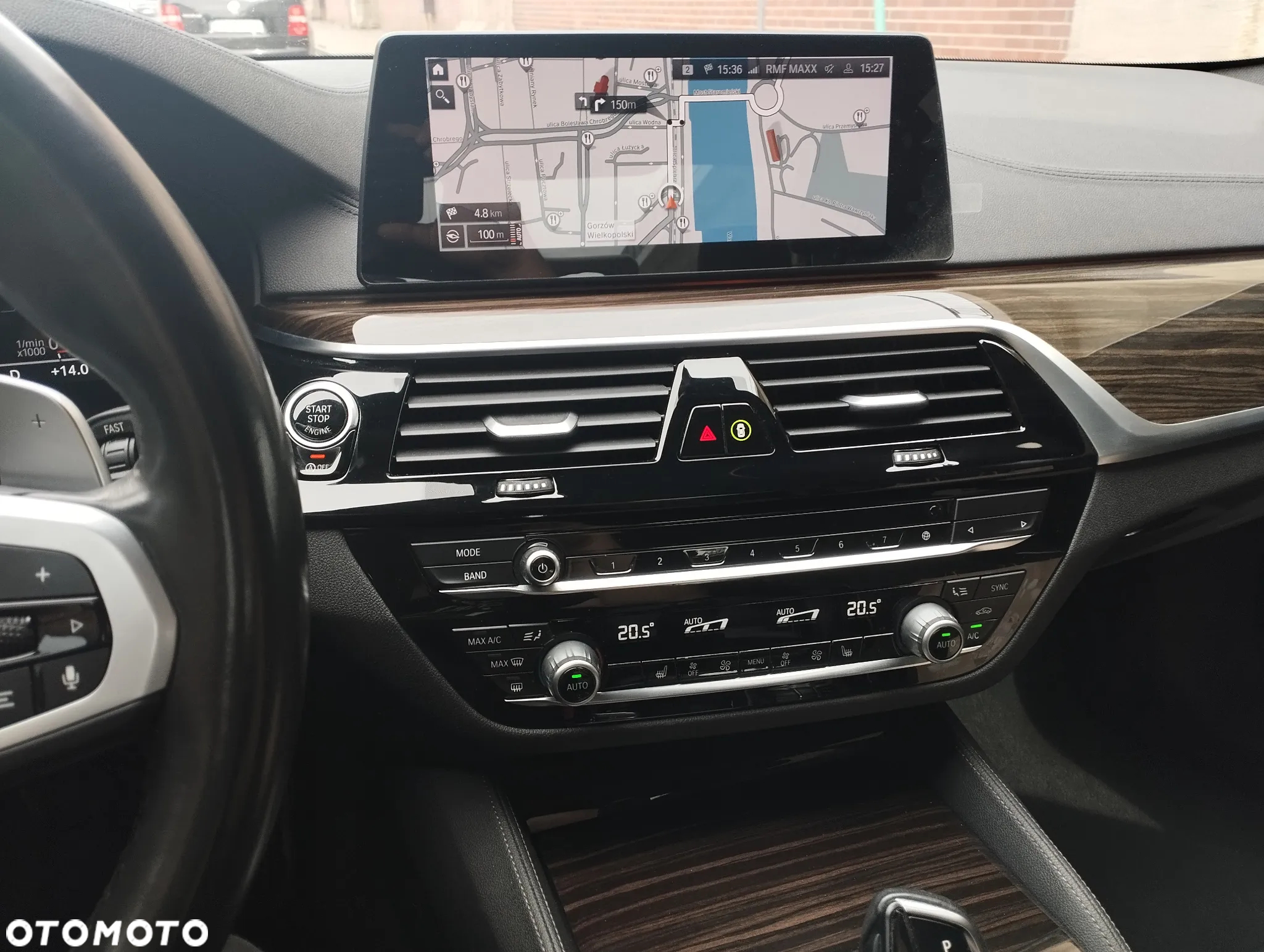 BMW Seria 5 530i - 12