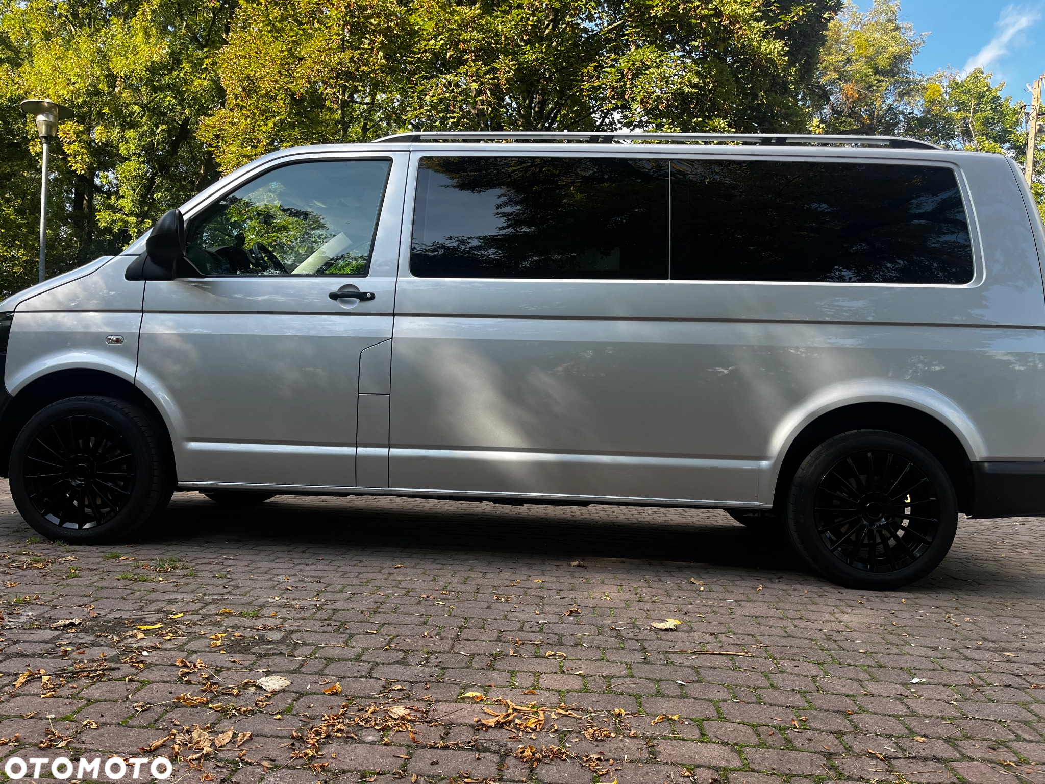 Volkswagen Transporter Multivan Lang Comfortline - 7