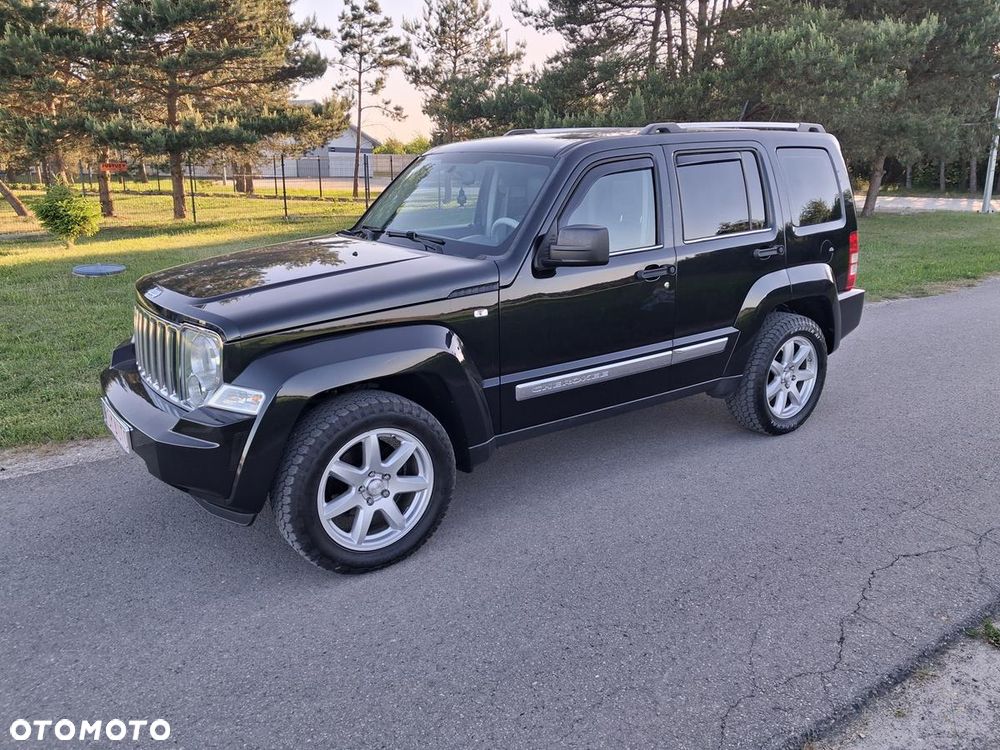 Jeep Cherokee - 16