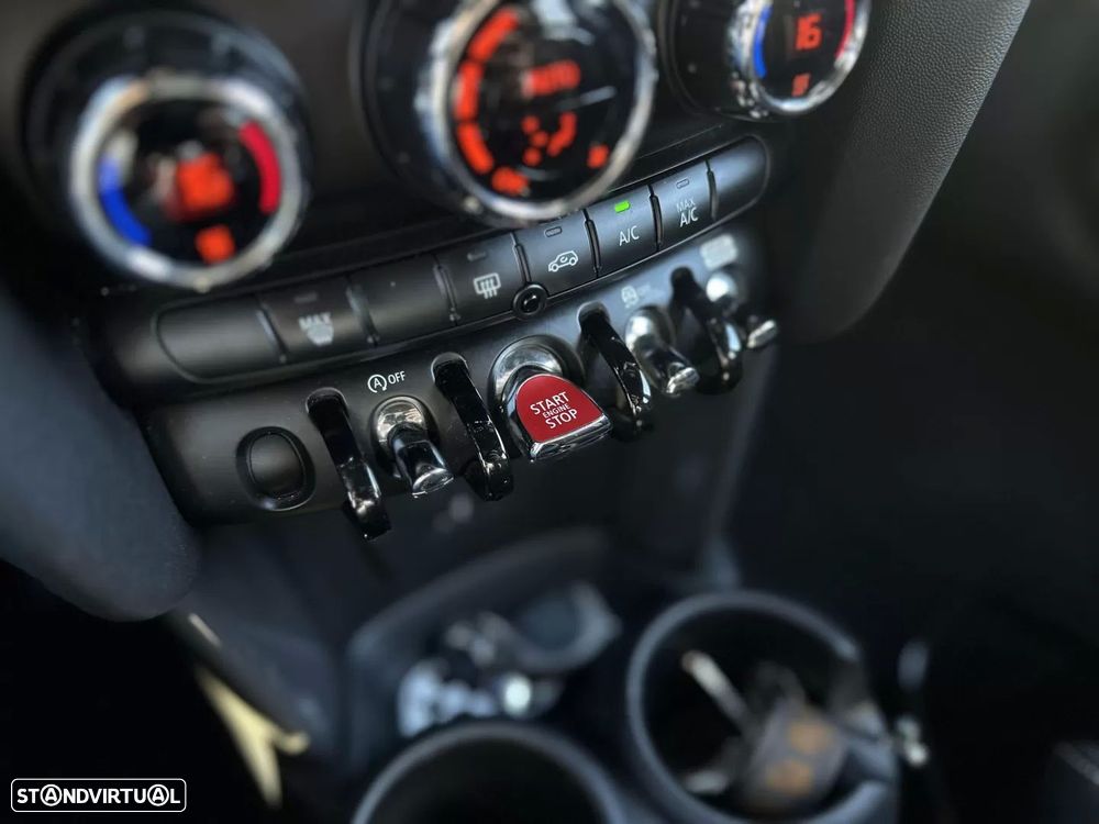 MINI 5 Portas Cooper D - 29