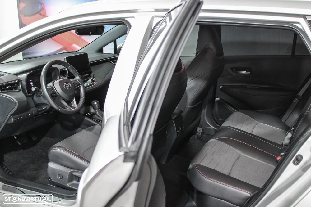 Toyota Corolla Touring Sports 1.8 Hybrid Exclusive - 14