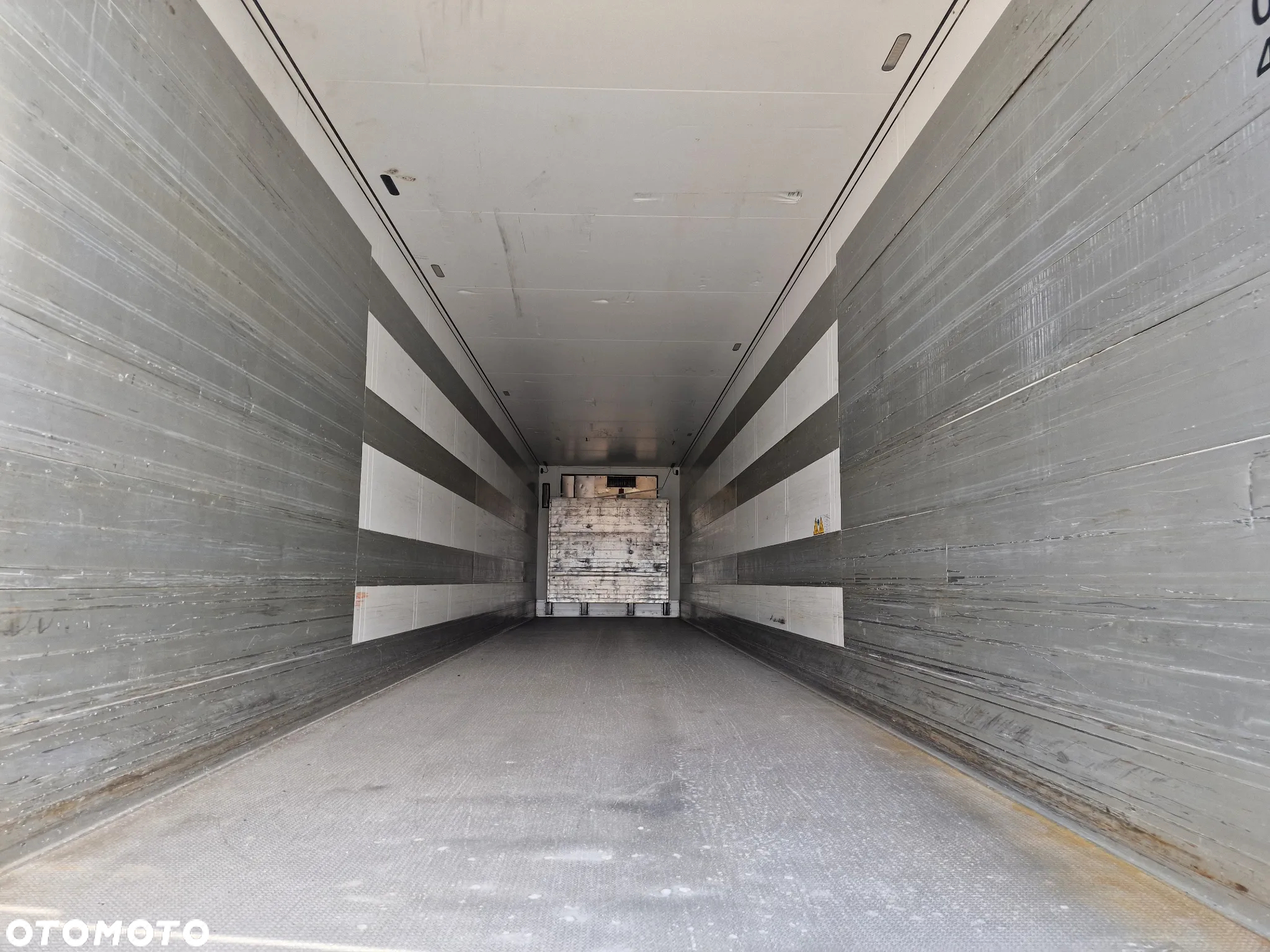 Schmitz Cargobull Chłodnia Thermo King SLXe 300 2017 rok - 10