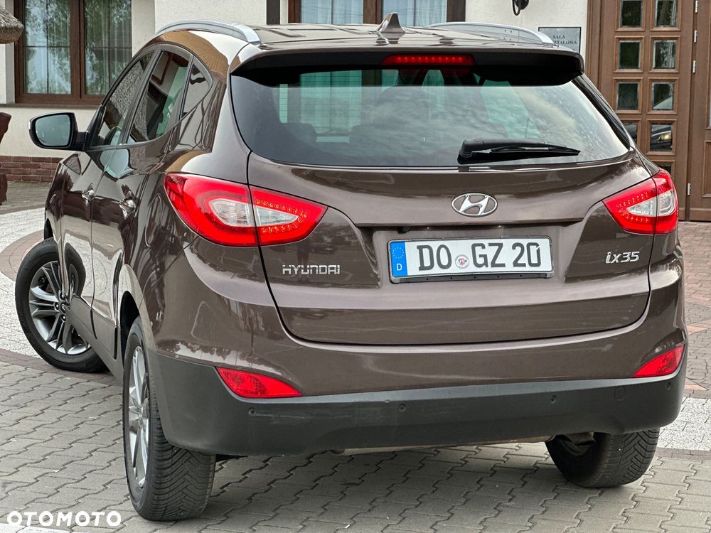 Hyundai ix35 1.6 2WD Fifa World Cup Edition - 12