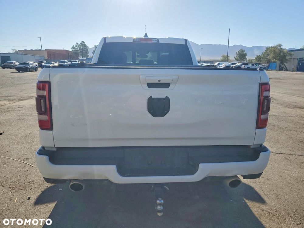 RAM 1500 - 6