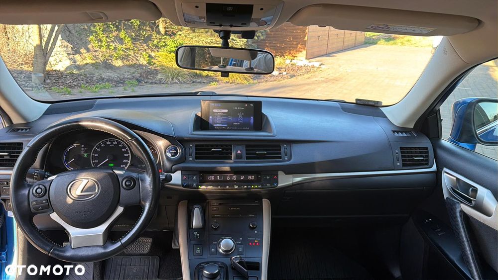 Lexus CT 200h Elegance EU6 - 12