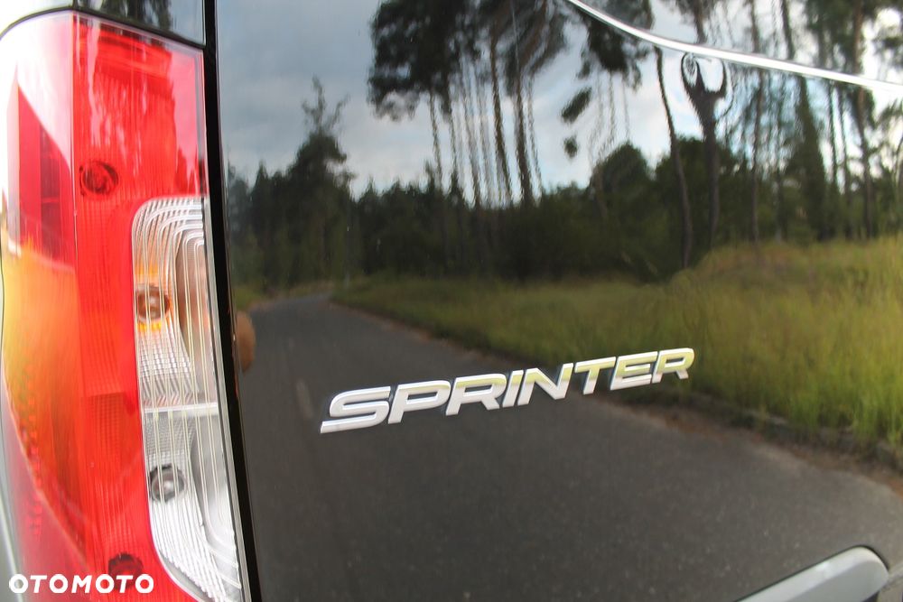 Mercedes-Benz Sprinter - 35