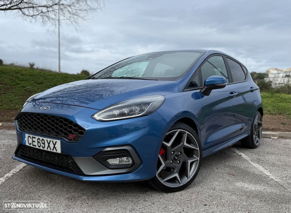 Ford Fiesta 1.5 EcoBoost S&S ST X - 1