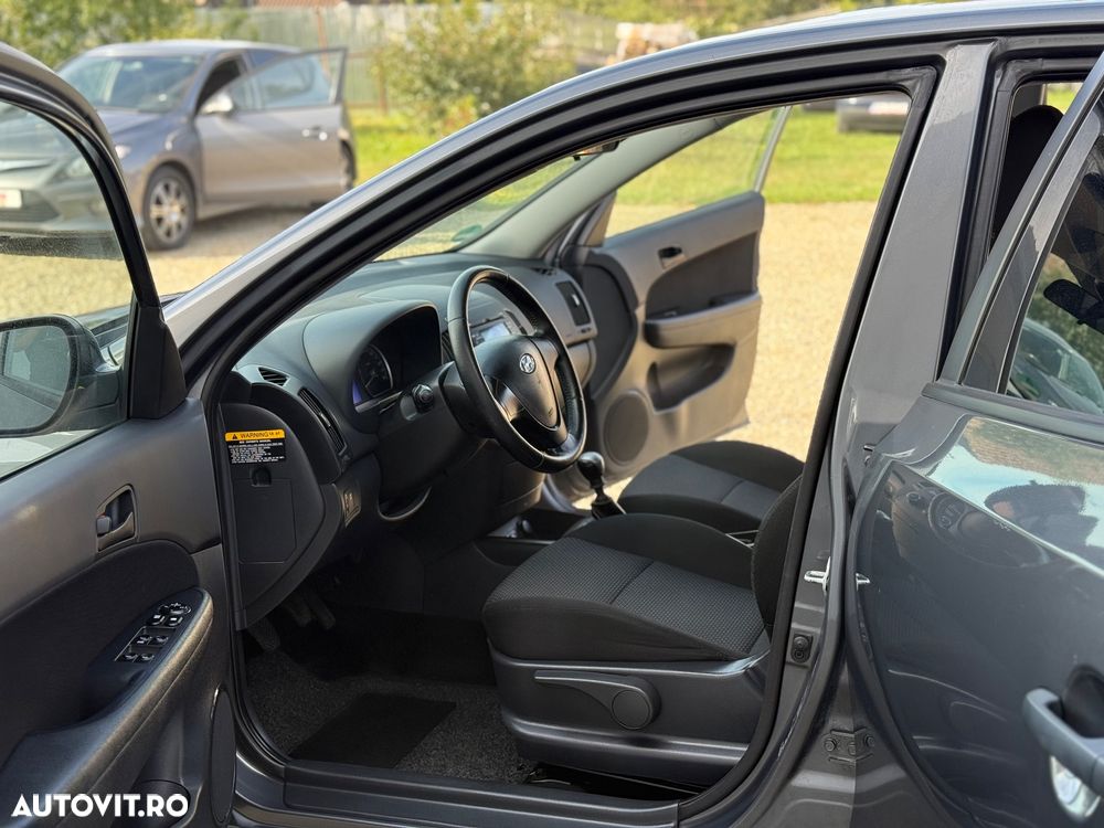Hyundai i30 1.4 Edition Plus - 9