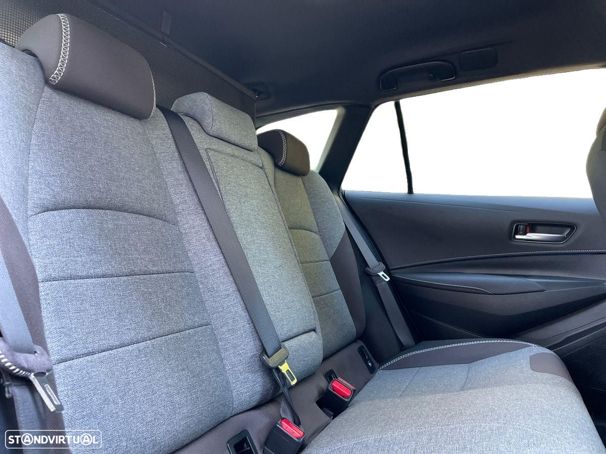 Toyota Corolla Touring Sports - 7