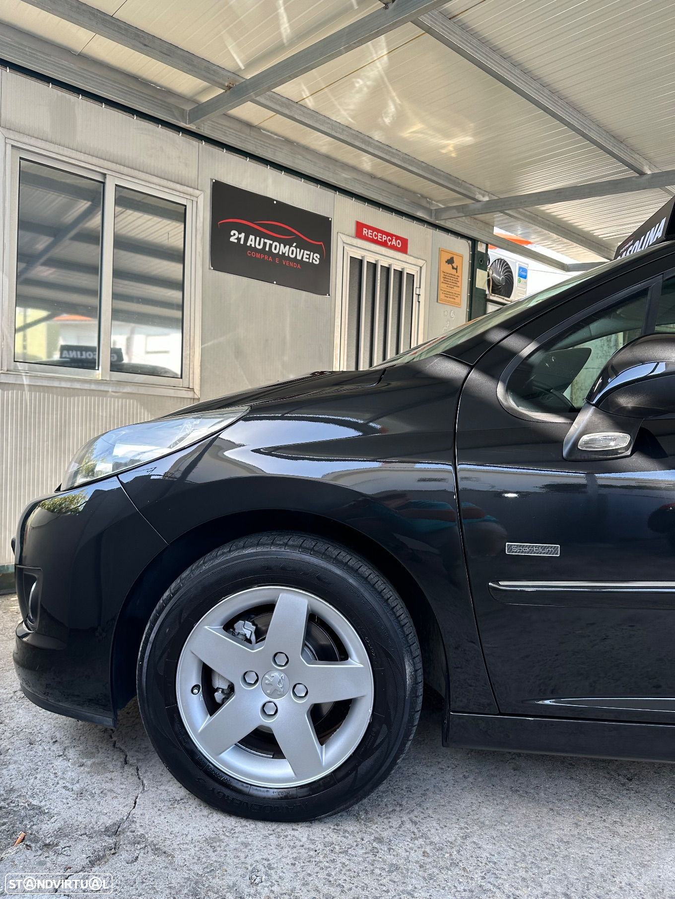 Peugeot 207 1.4 16V SE Sportium - 9