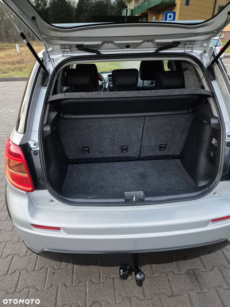 Suzuki SX4 - 17