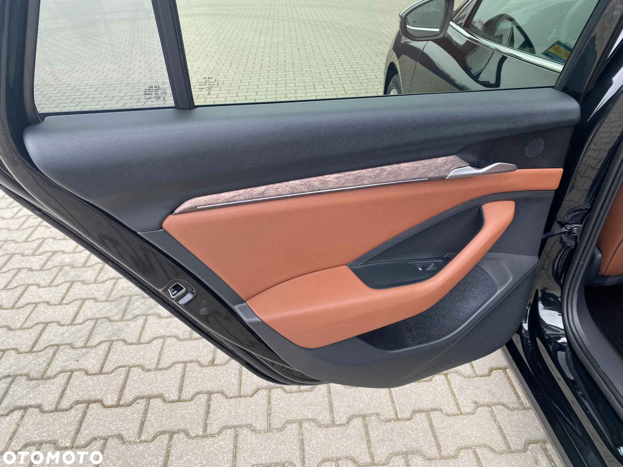 Skoda Superb 2.0 TDI SCR 4x4 L&K DSG - 30