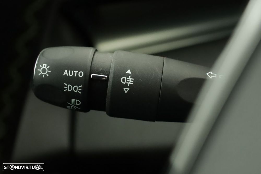 Peugeot 308 1.2 PureTech GT EAT8 - 18