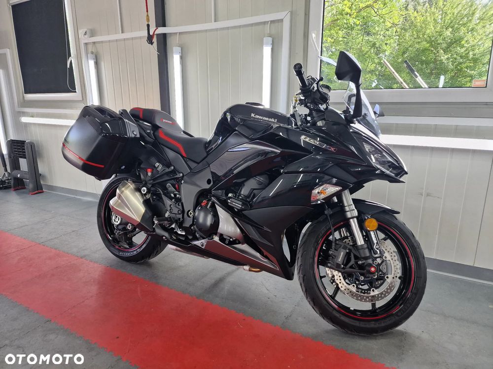 Kawasaki Ninja 1000 SX - 1