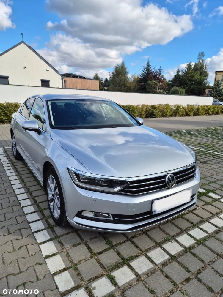 Volkswagen Passat 2.0 TDI SCR Comfortline DSG - 1