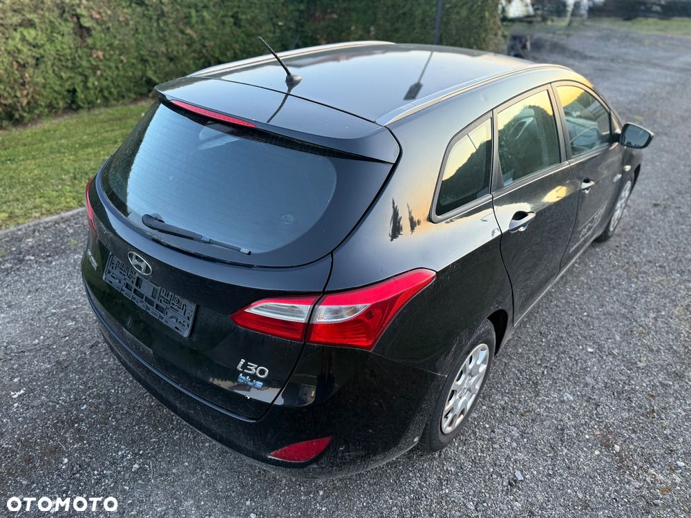 Hyundai i30 1.6 CRDi BlueDrive Classic + - 14