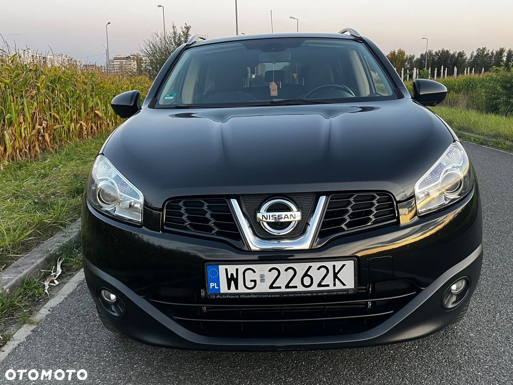 Nissan Qashqai - 2
