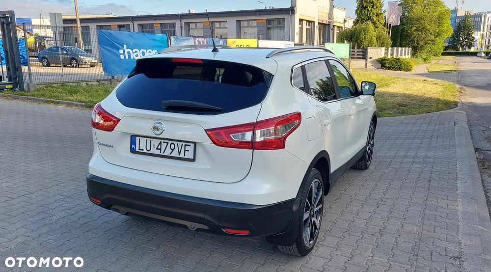 Nissan Qashqai 1.6 DCi Xtronic TEKNA - 7