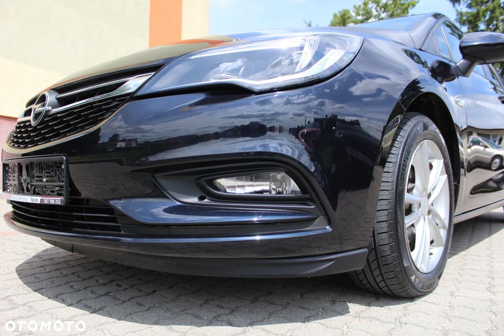 Opel Astra - 2