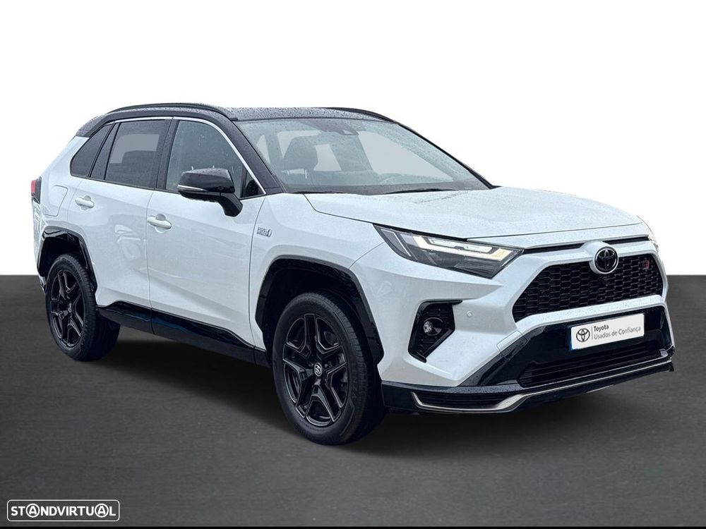 Toyota RAV4 - 10