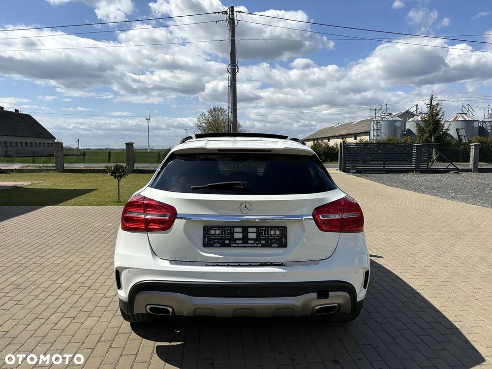 Mercedes-Benz GLA 200 7G-DCT AMG Line - 6
