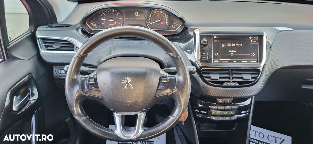 Peugeot 2008 1.2 VTi Access - 4