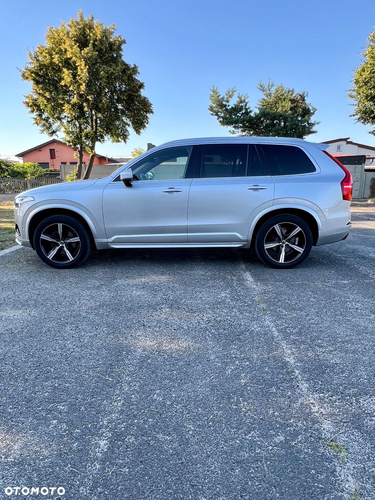 Volvo XC 90 D5 AWD Geartronic RDesign - 6