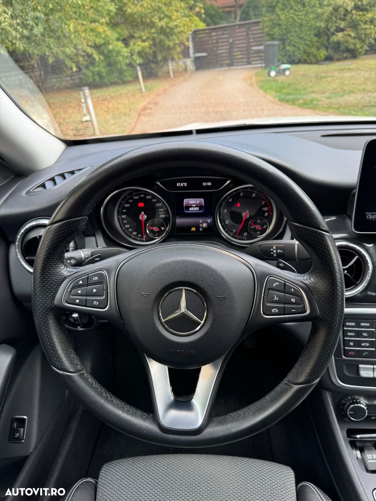 Mercedes-Benz CLA - 6