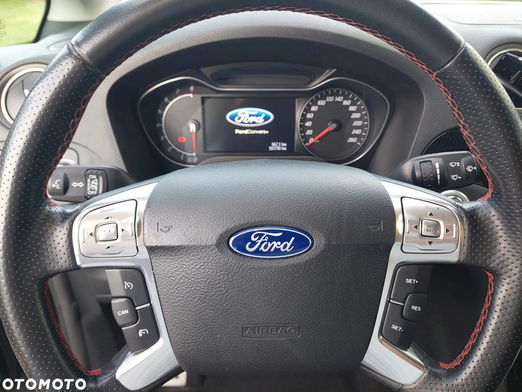 Ford S-Max 2.0 EcoBoost ST-Line - 29