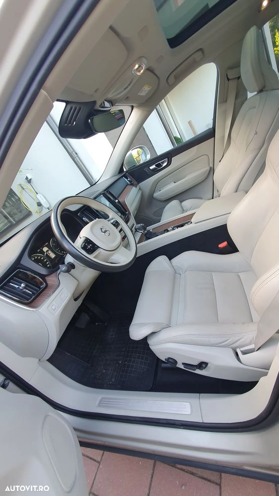 Volvo XC 60 D5 AWD Geartronic Inscription - 10