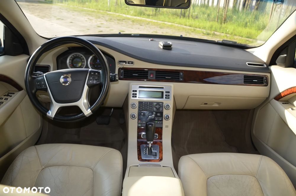 Volvo V70 - 14