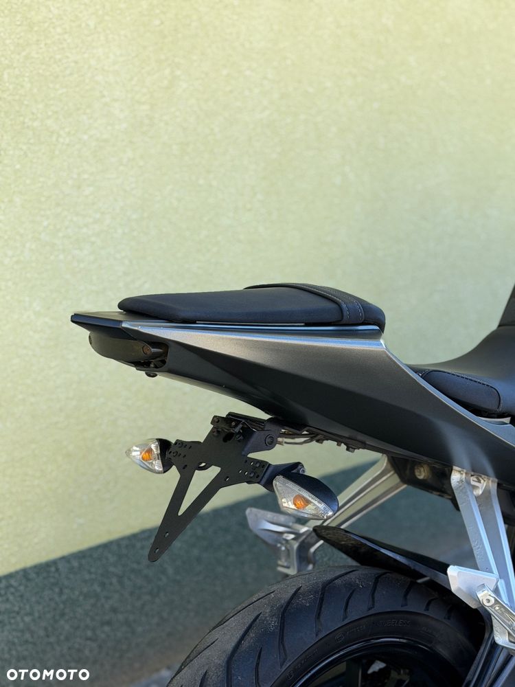 Yamaha YZF - 10