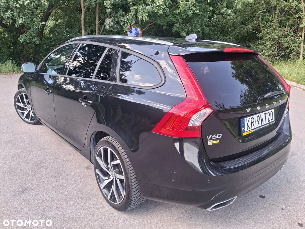 Volvo V60 D4 AWD Geartronic - 6