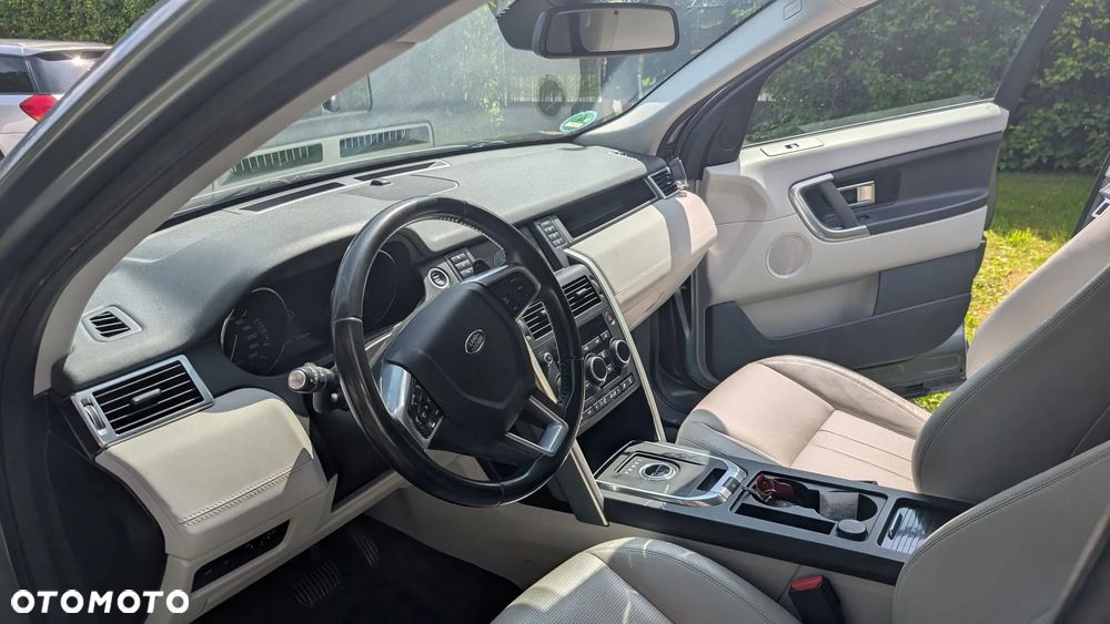 Land Rover Discovery Sport - 5